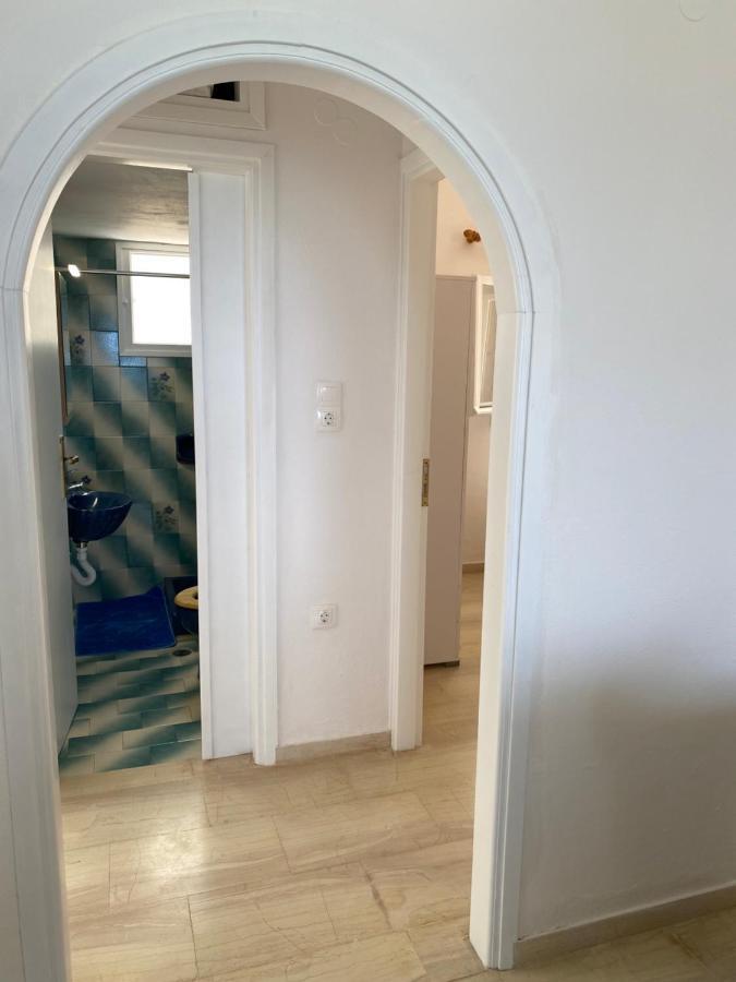 Beautiful House In Front Of The Sea Apartment Gazi Luaran gambar